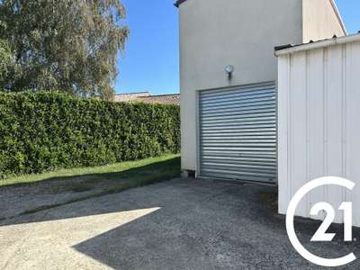 Local 80m² à louer sur Montélier