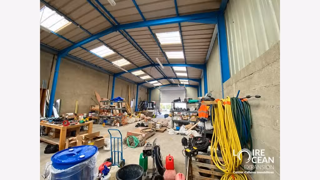 A louer local d'activité 250m² ZI Sud de Nantes