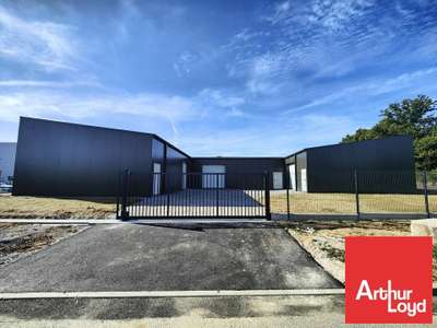 Location Locaux d'activités - Entrepôts à Poitiers