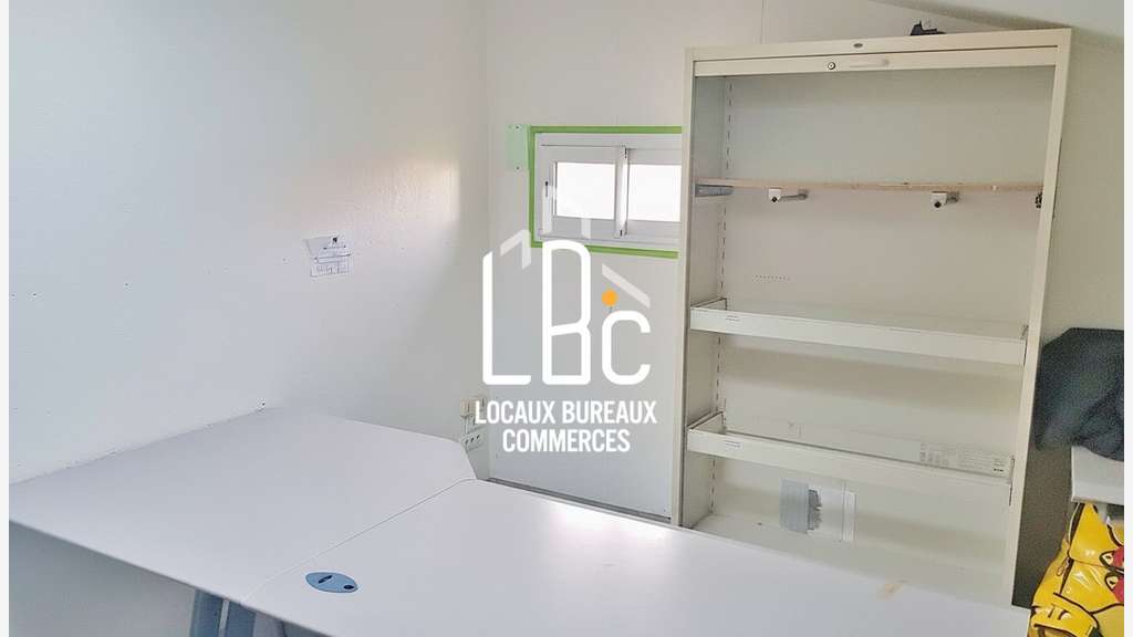 A louer local d'activité 125m² à Thouaré-sur-Loire