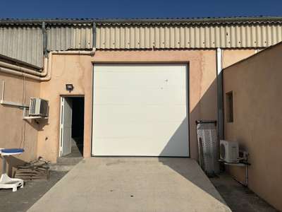 Local 223m² à louer à zone d'activité Nîmes