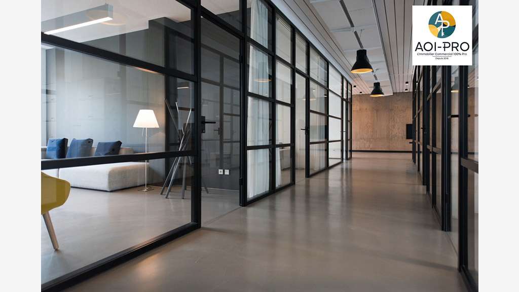 A louer local d activité 840m² ZI Pessac sortie 26