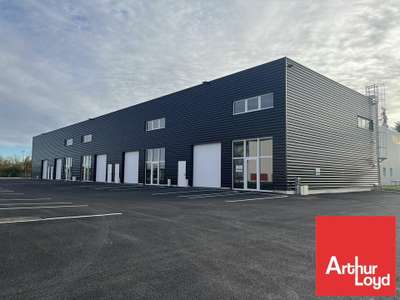 Local d'activité neuf 312m² à louer à Poitiers