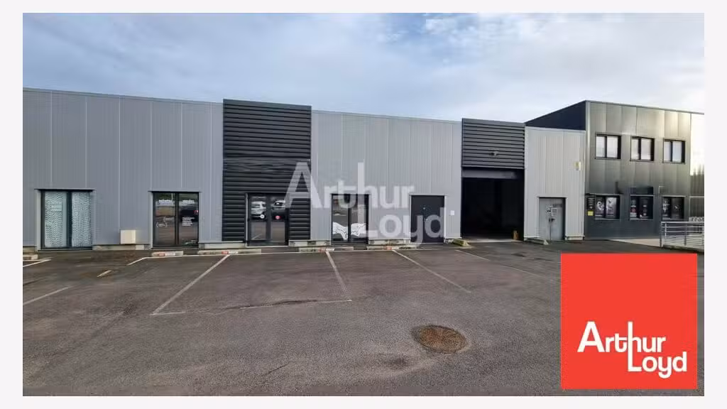 Local d'activité premium 1000m² à louer Poitiers