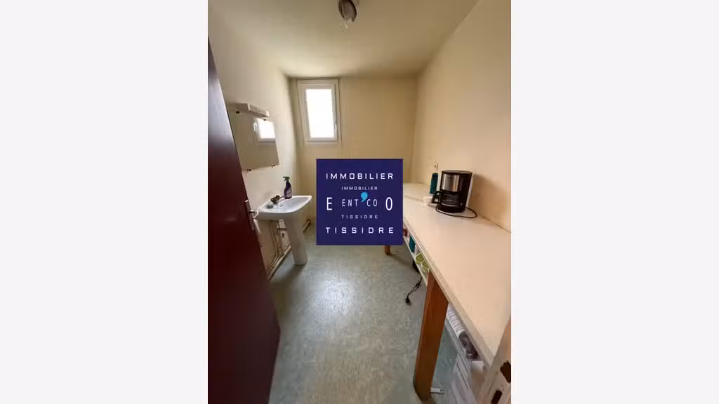 Local artisanal 267m² à louer agglo d'Agen