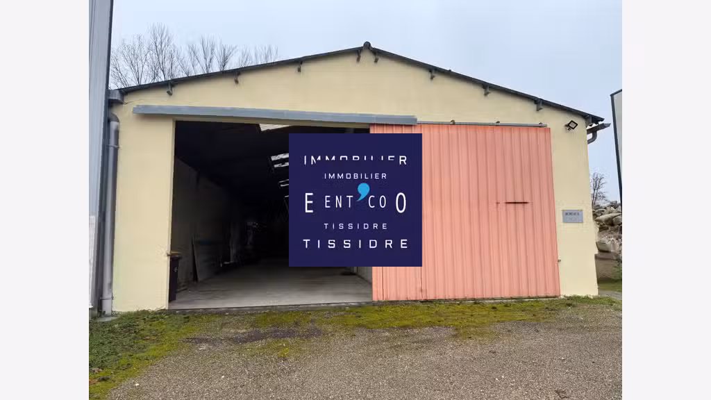 Local artisanal 267m² à louer agglo d'Agen