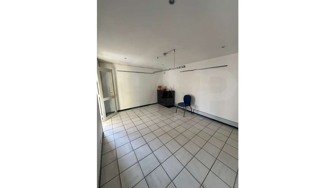 A louer local d'activité 340m² à Quessoy