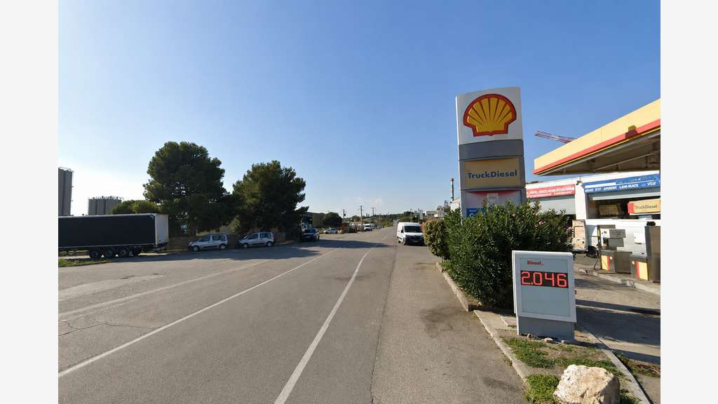 A louer local d'activité 288m² ZA de Rognac