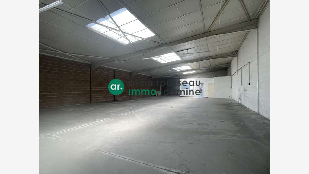 A louer local d'activité 380m² Saint-Barthélemy