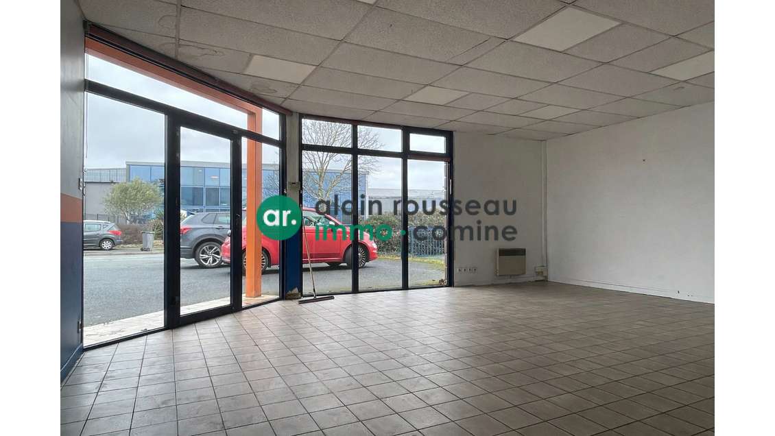 A louer local d'activité 380m² Saint-Barthélemy