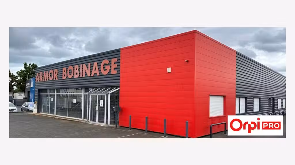Local d'activité de 600m² sur 1500m² Saint-Brieuc