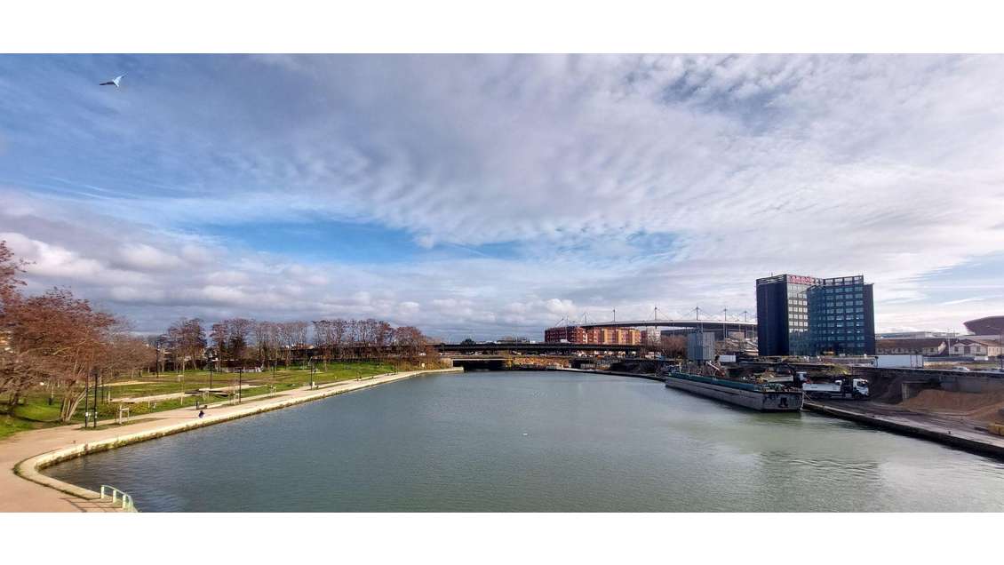 Location local d'activités 83m² à Saint-Denis