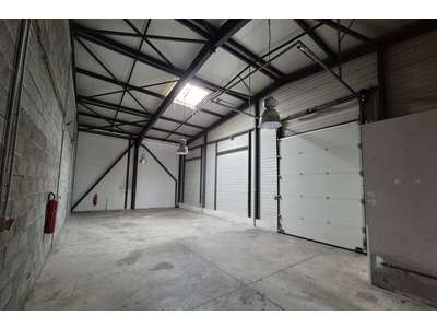 Location Locaux d'activités - Entrepôts à Saint-Estève