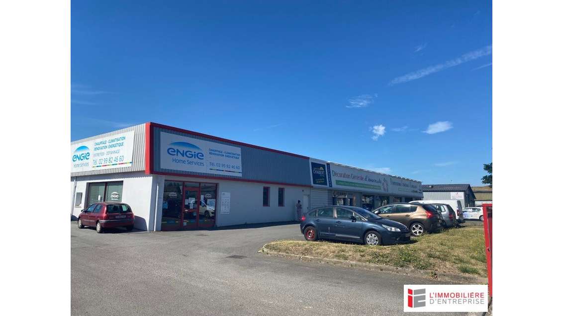 Local d'activité 800m² à louer à Saint Malo