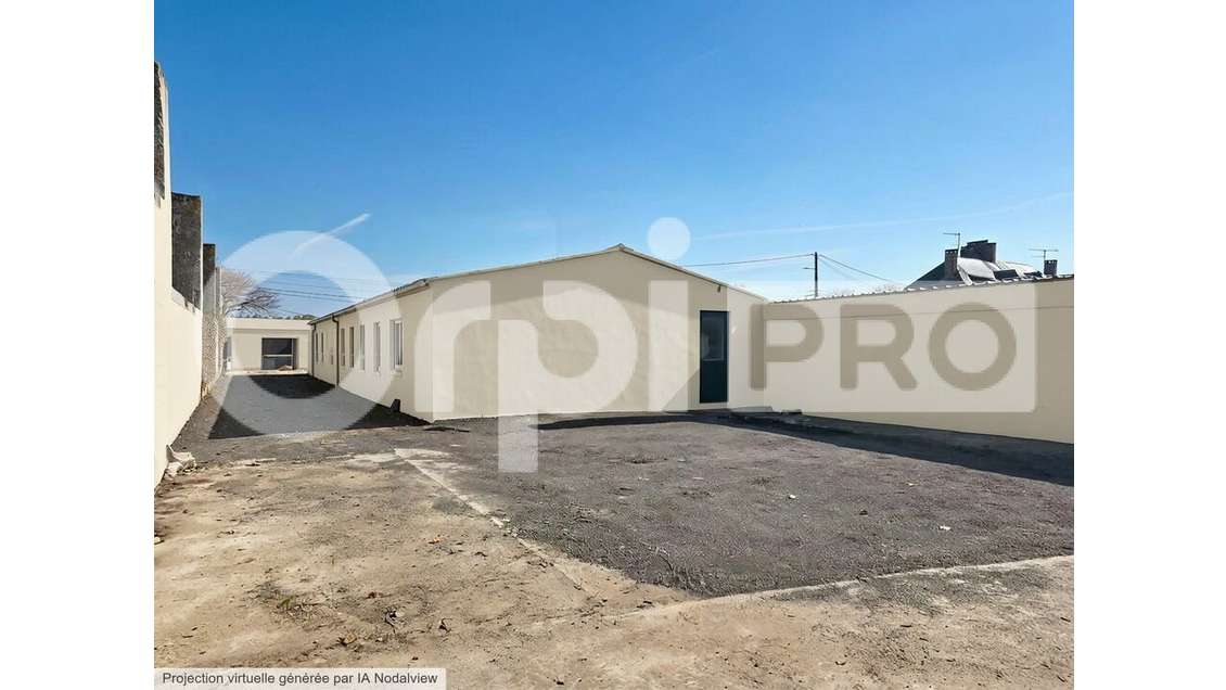 Local d'activité rénové 200m² à louer à Soissons