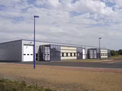 Location local 670m² proche Valenciennes