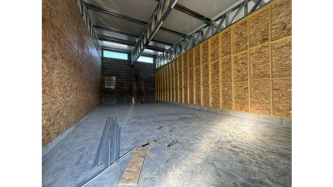 A louer cellules neuves 53m² à Plomelin