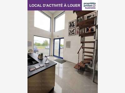 A louer local d'activité 800m² Verneuil-en-Halatte
