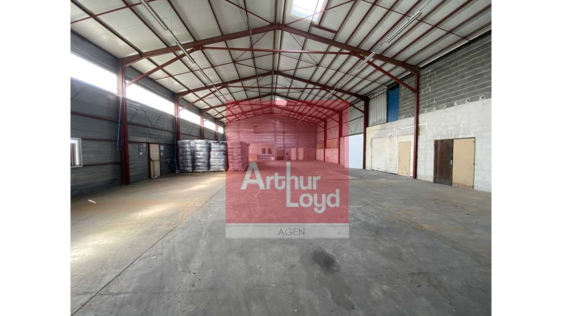 A louer local d'activité 698m² à Tonneins ZA