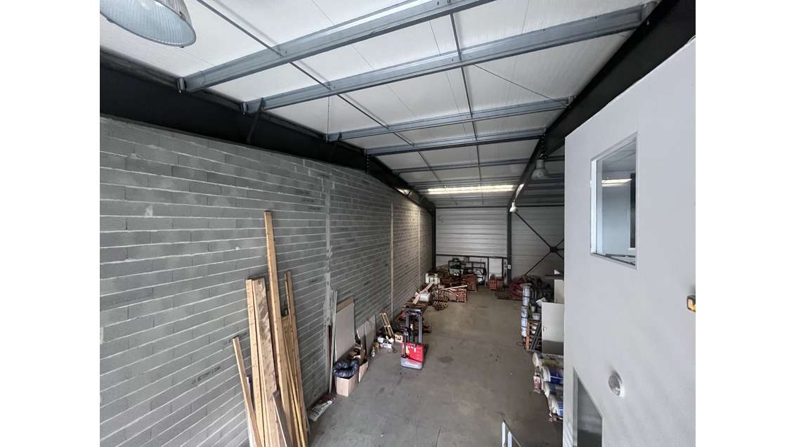 Location local d'activité 383m² à Tournefeuille