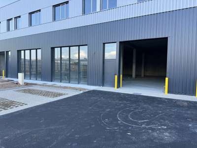 Local d'activité 277m² à louer à Valence Sud