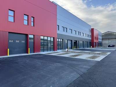 Location Locaux d'activités - Entrepôts à Valence