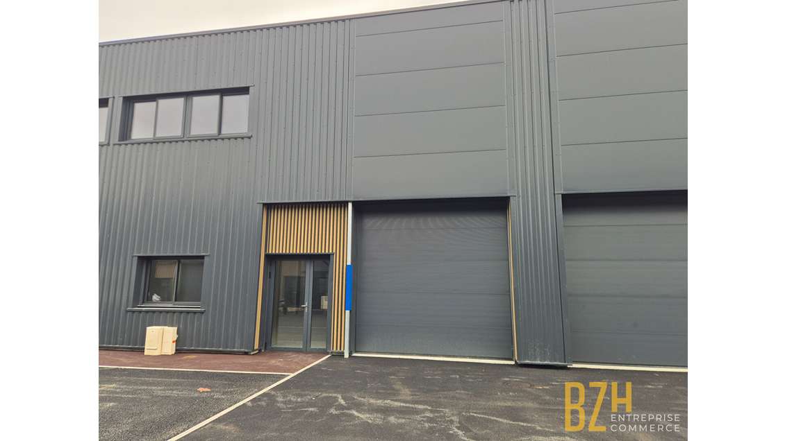 A louer local d'activité 125m² secteur de Vannes 