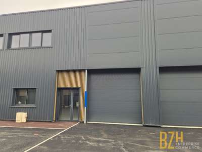 A louer local d'activité 125m² secteur de Vannes 
