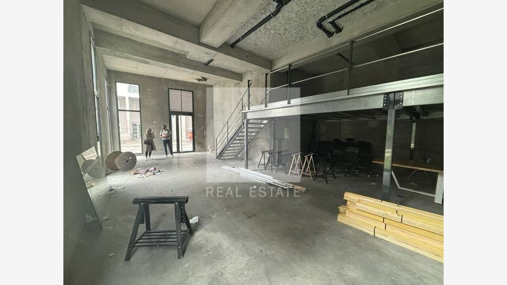 A louer local d'activités 153m² à Villeurbanne