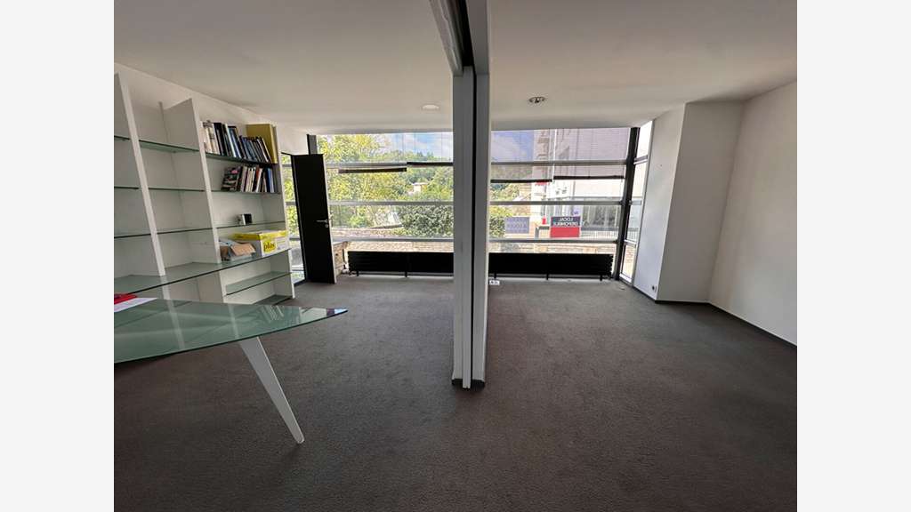 A louer bureaux de 210m² en ZA Yffiniac RN12