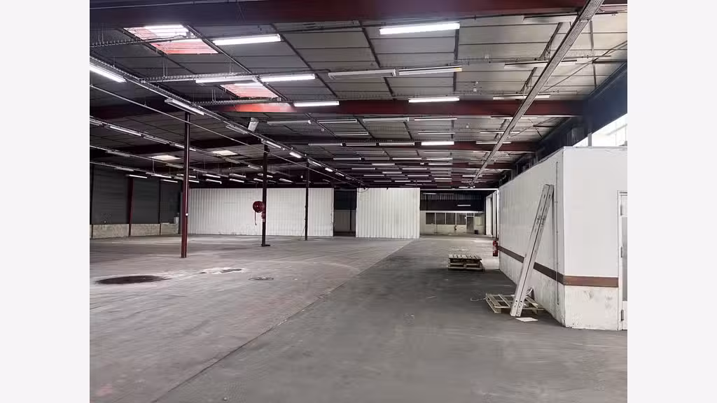 A louer bâtiment industriel 174m² à Amiens