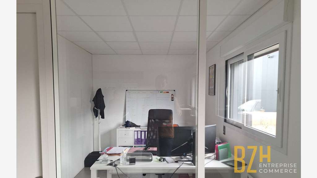 A louer local d'activité 860m² Arzal Corne du Cerf