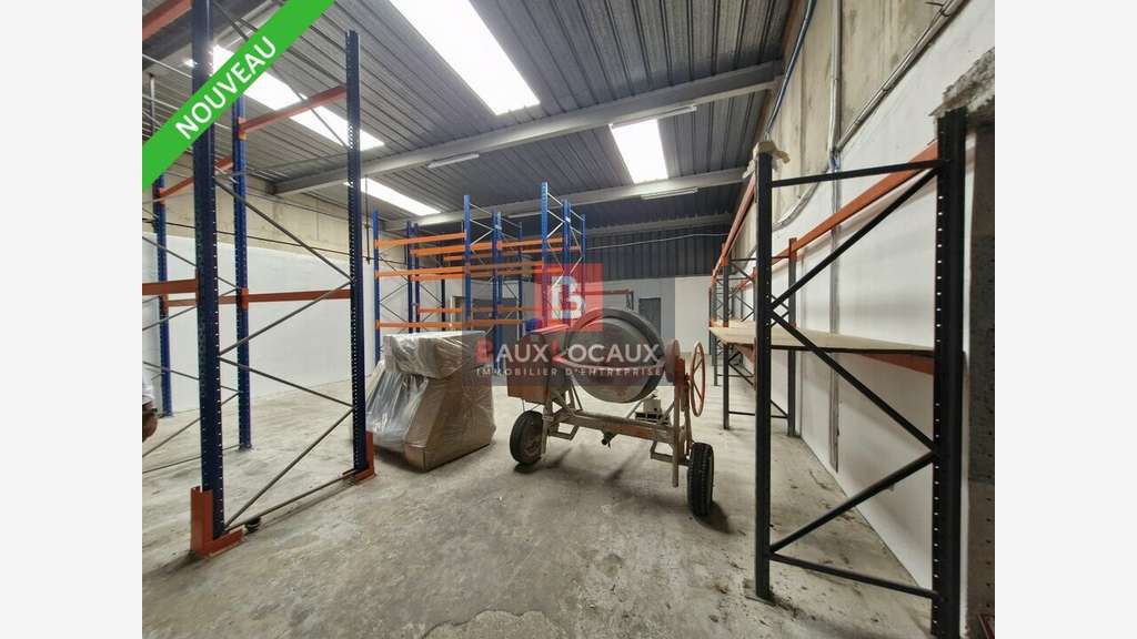 A louer local d'activité mixte 400m² sur Velaux