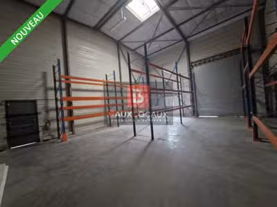A louer local d'activité mixte 400m² sur Velaux
