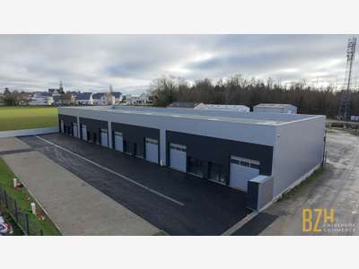 Loue local d'activités divisible 130m² à Lorient