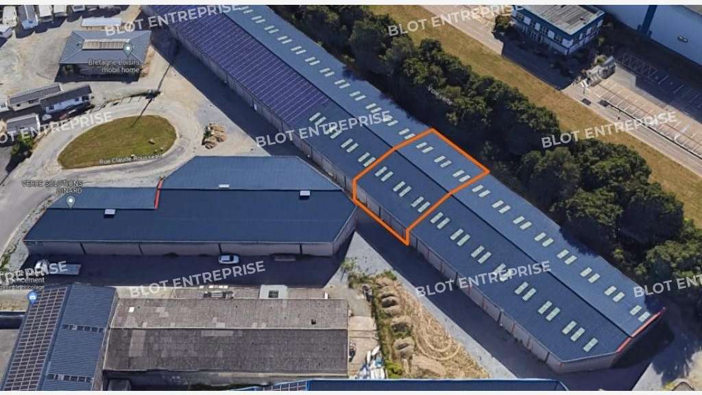 A louer local d'activité 450m² en za de Dinard