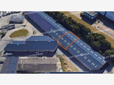 A louer local d'activité 450m² en za de Dinard