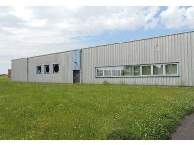Location Locaux d'activités - Entrepôts à Walincourt-Selvigny