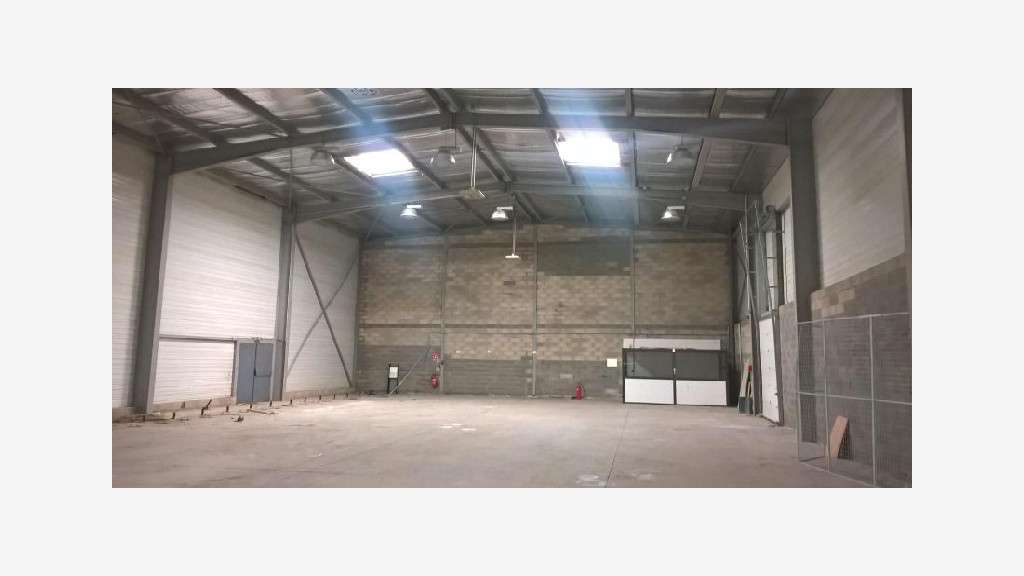 Loue local 1500m² ZAC du Mas Guérido Perpignan Est