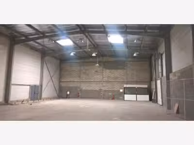 Loue local 1500m² ZAC du Mas Guérido Perpignan Est