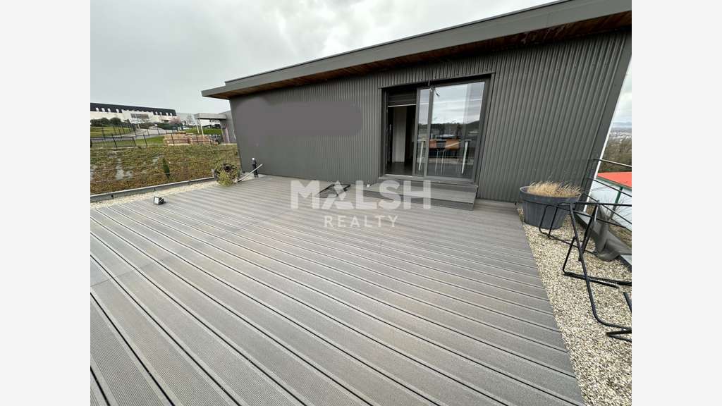 Local d'activités 588m² à louer à Chasse-sur-Rhône