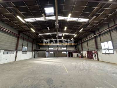 A louer local d'activité 1250m² à Chassieu