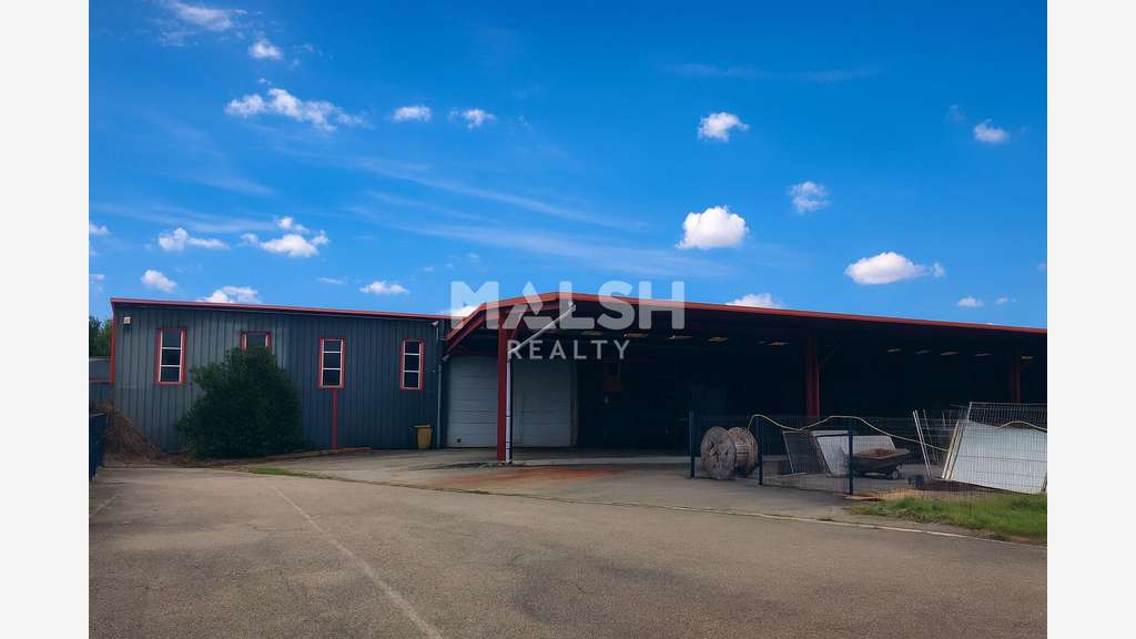 A louer local activité 2060m² Civrieux-d'Azergues