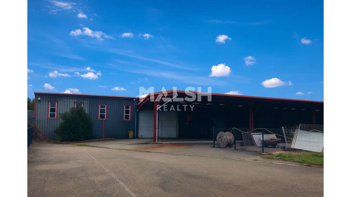 A louer local activité 2060m² Civrieux-d'Azergues