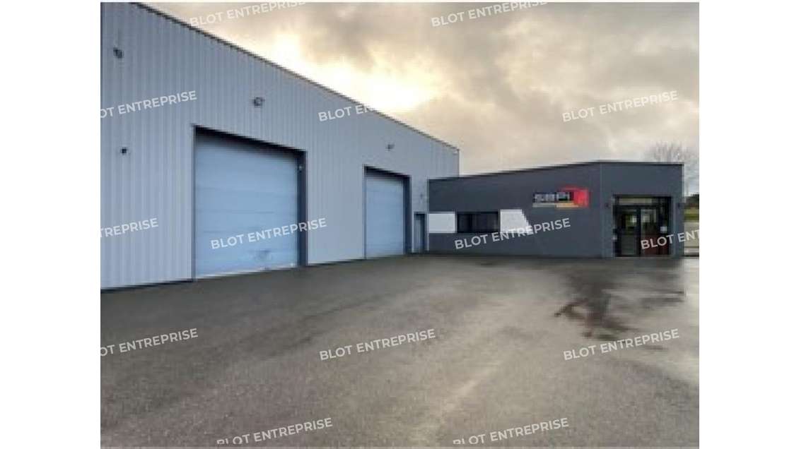A louer local d'activités 630m² divisible à Crevin