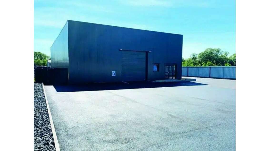 Location local d'activités récent 600m² à Forbach