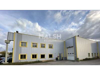 Location Locaux d'activités - Entrepôts à Genas