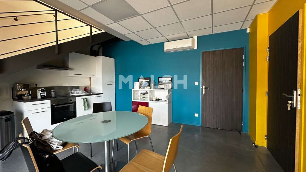 Loue local d'activités de 602m² divisible à Gleize