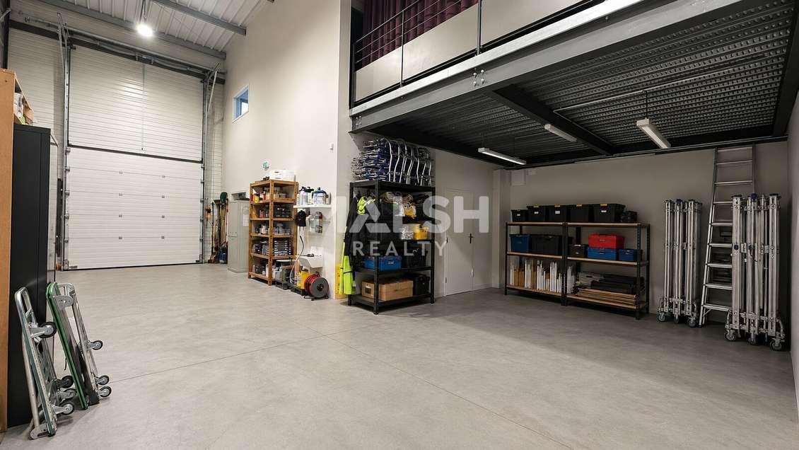 Loue local d'activités de 602m² divisible à Gleize