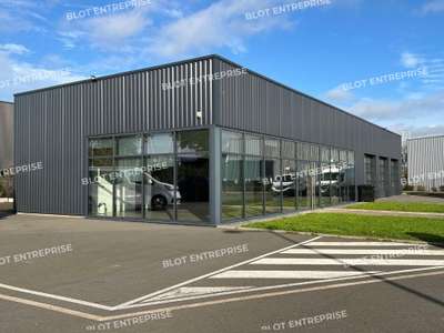 Location Locaux d'activités - Entrepôts à Pacé